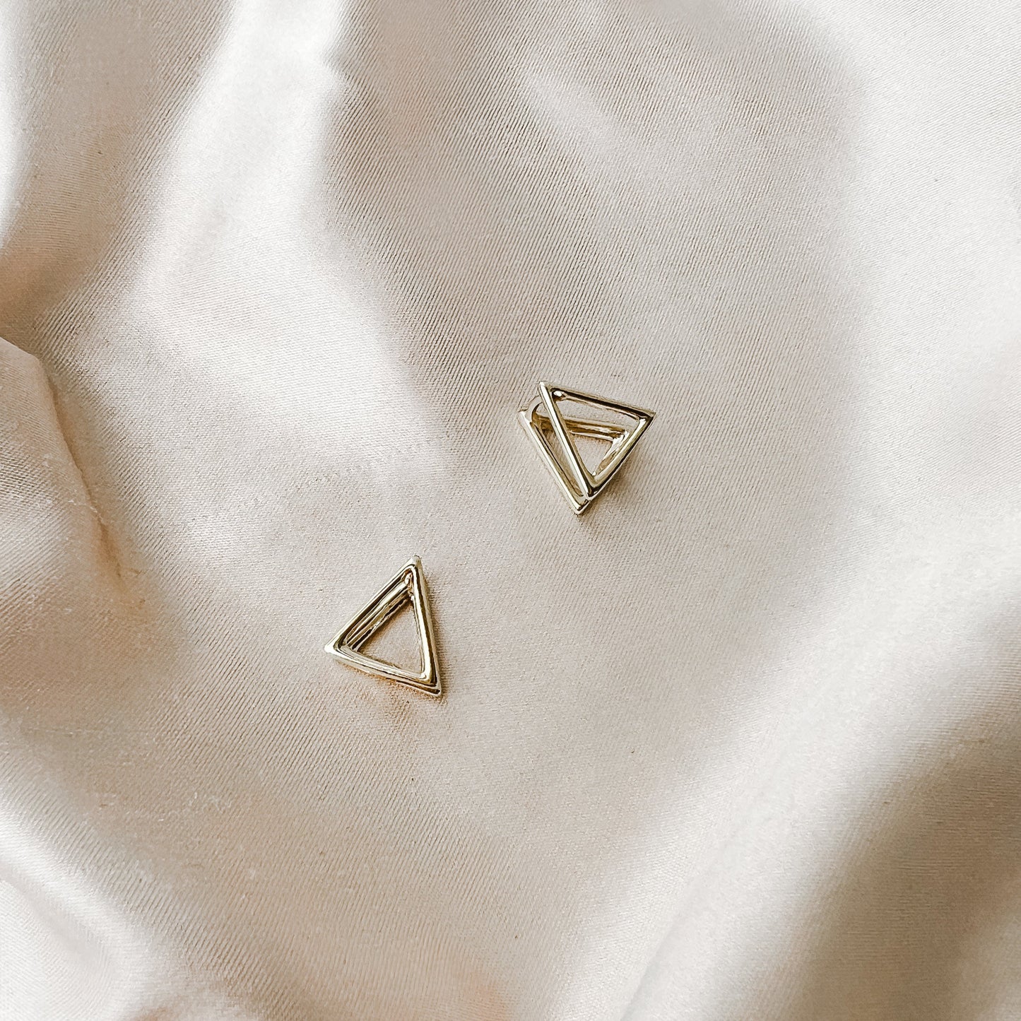Triangle Hoops
